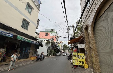 BÌNH THẠNH - 56M2 NGANG GẦN 9M - XE HƠI ĐẬU CÁCH 10M - 5.x TỶ